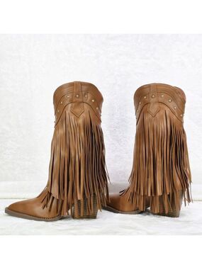 NIB Boundary Tan Faux Leather Layered Fringe Country Western Cowgirl Boots